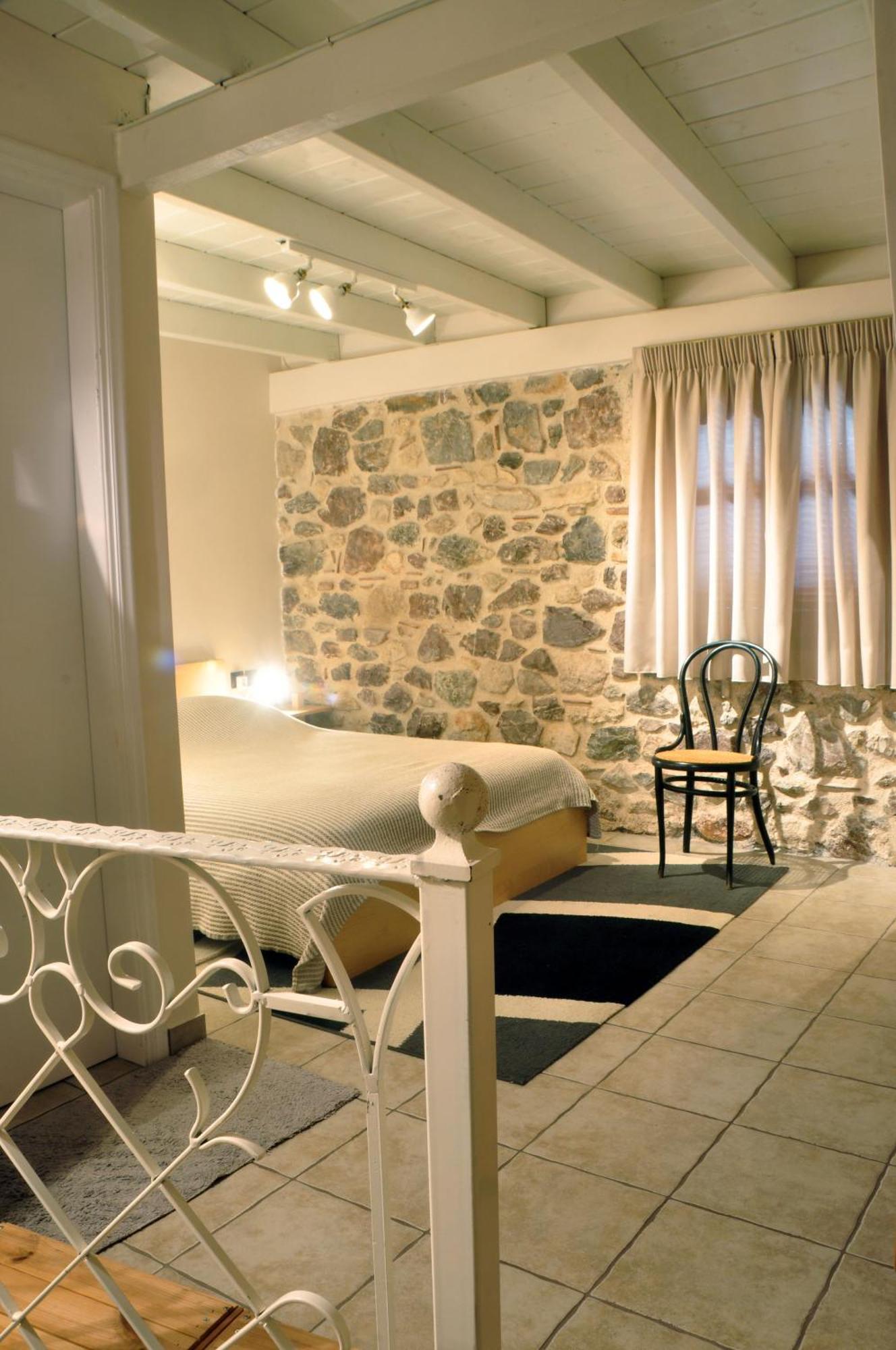 Limni Stone Apartments Экстерьер фото