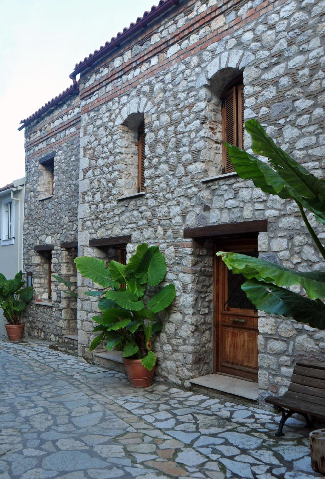 Limni Stone Apartments Экстерьер фото